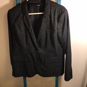 Black/silver blazer
